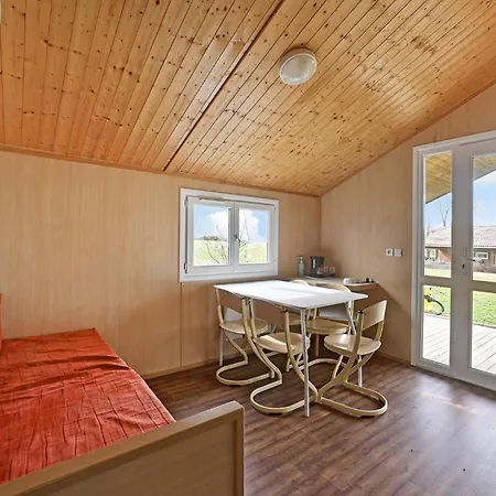 2 Bedroom Stunning In